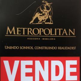 Placa Metropolitan